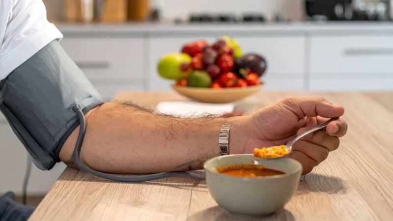 doğru beslenme ile hipertansiyonu dengelemek