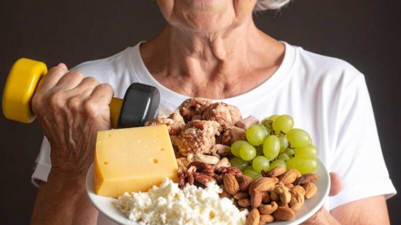 Yaşlılarda Kas Kaybını Önlemek İçin Beslenme ve Egzersiz